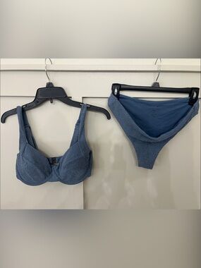 Vetchy Bikini - Top SDD/ Bottom Medium